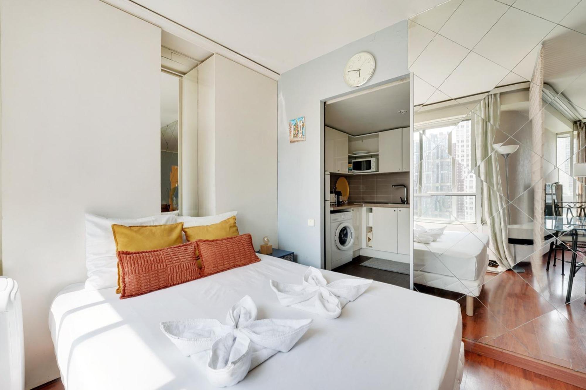 Family Seine & Spacious Flat 8Min Walk To Eiffeltower Ac Paris Eksteriør billede
